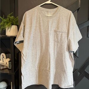 🎄 Hanes Gray Short Sleeve Tee Classic Crew Neck